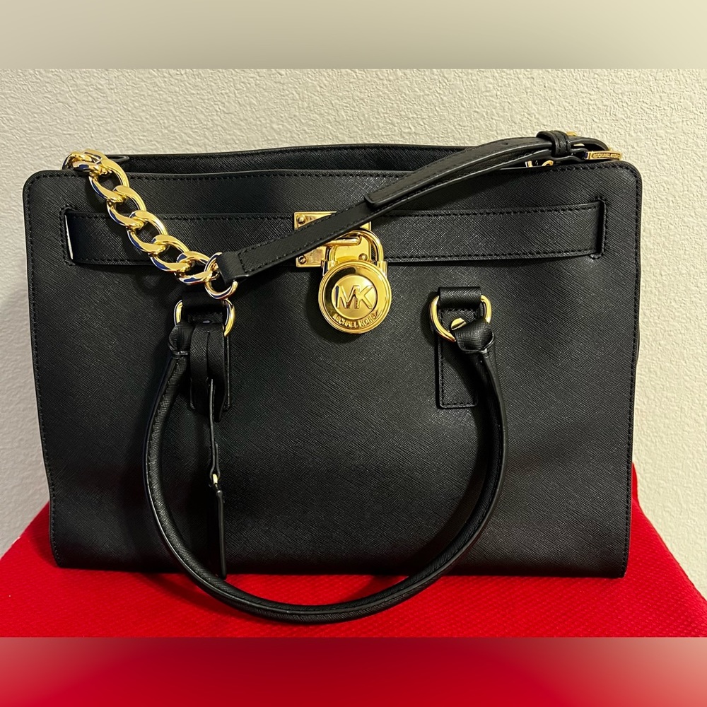 Michael Kors Hamilton Large Saffiano Leather Tote Black With Gold